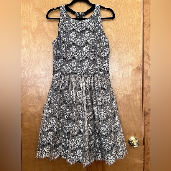 Eliza J Lace Fit and Flair Dress 10 - Picture 3 of 6
